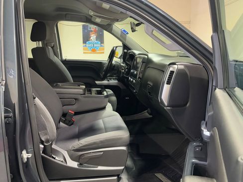 Used 2018 Chevrolet Silverado 1500 LT w/ All Star Edition AWD/4WD image 15