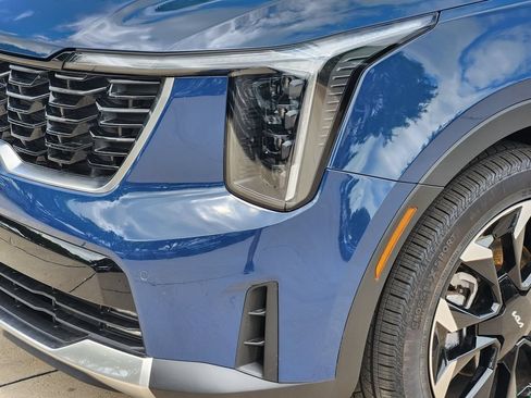 New 2026 Kia Sorento EX w/ EX Premium Package FWD image 7