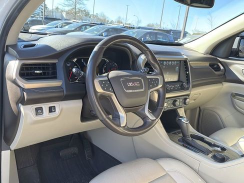 Used 2019 GMC Acadia Denali w/ Technology Package image 10