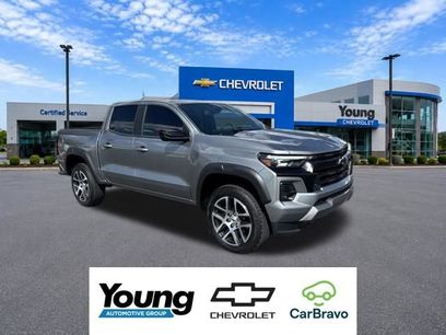 Used 2023 Chevrolet Colorado Z71 w/ Z71 Convenience Package 2