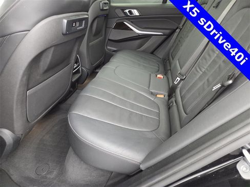 Used 2020 BMW X5 sDrive40i w/ Premium Package image 32