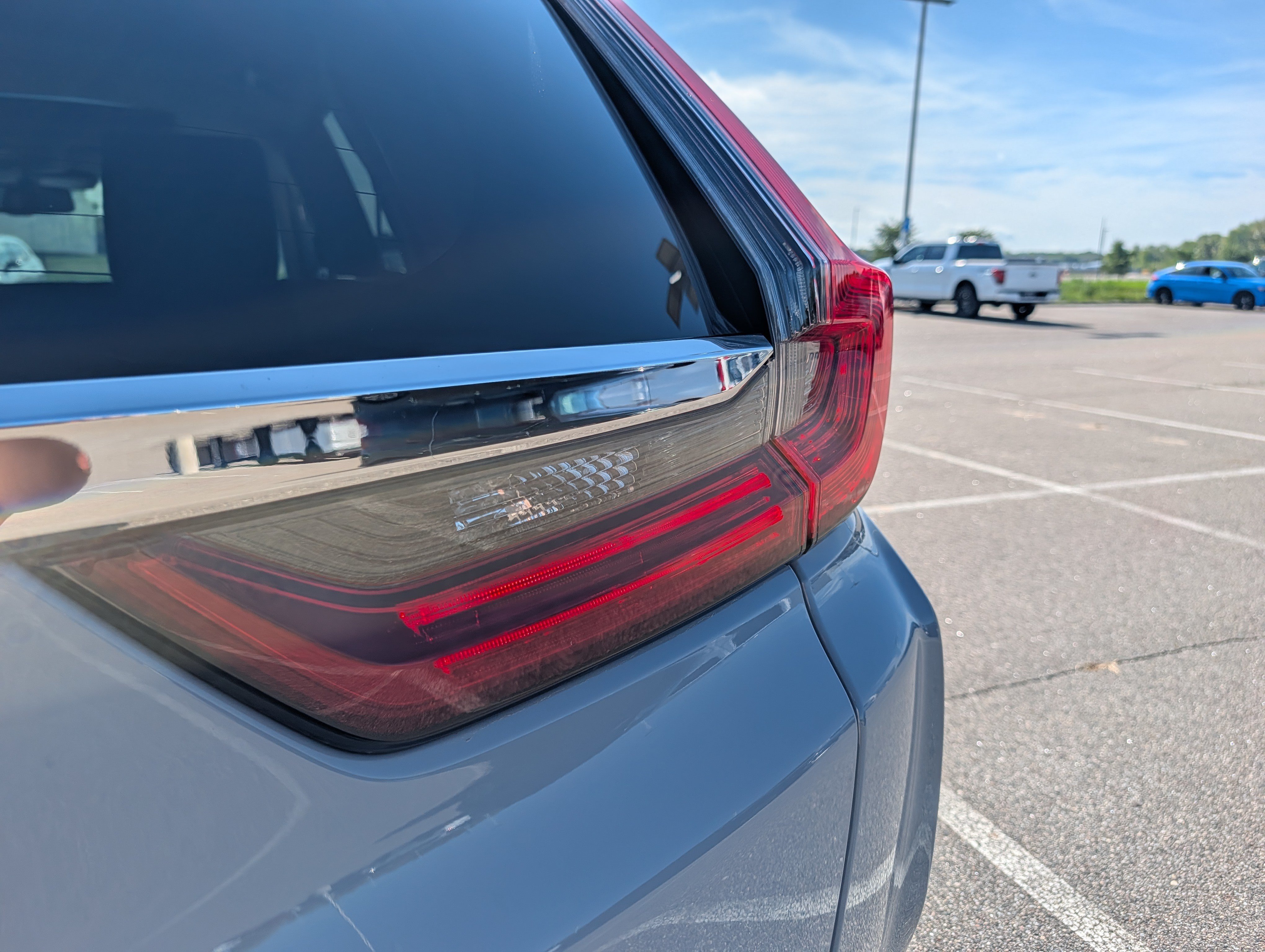 Used 2021 Honda CR-V EX-L image 5
