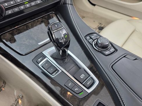 Used 2012 BMW 650i Convertible RWD image 22