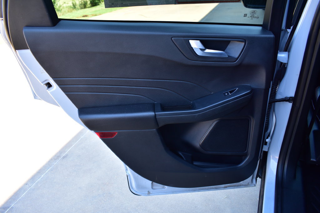 Used 2025 Ford Escape ST-Line FWD image 19