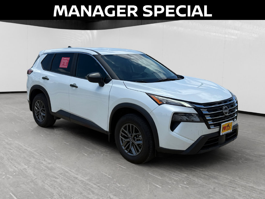 Used 2025 Nissan Rogue S FWD image 7
