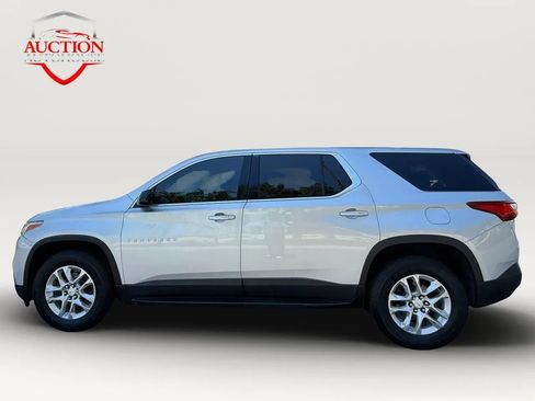 Used 2018 Chevrolet Traverse LS FWD image 8