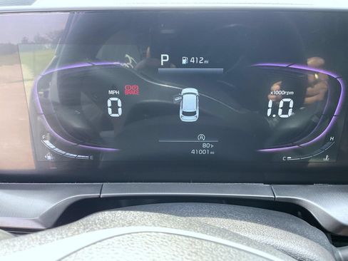 Used 2025 Kia Telluride S AWD/4WD image 12