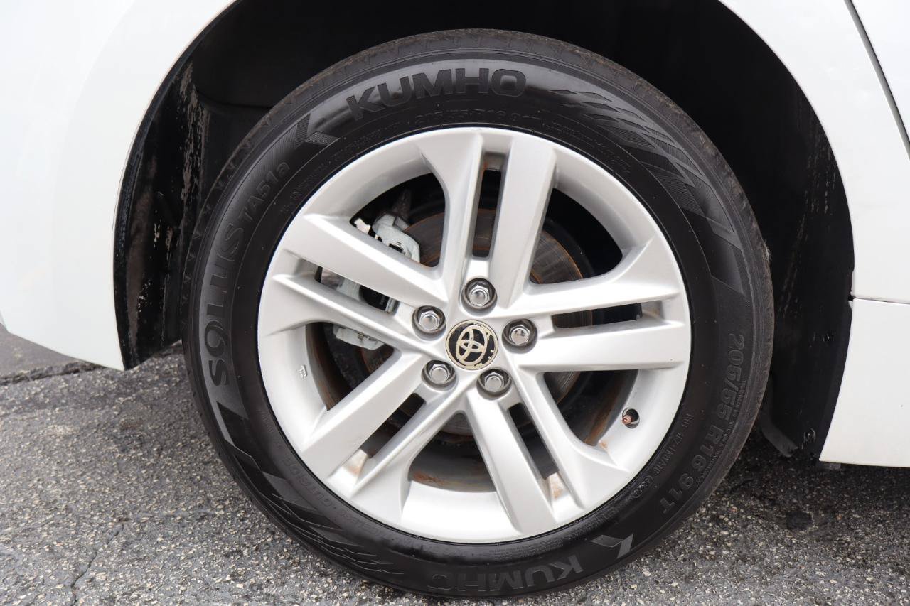 Used 2021 Toyota Corolla SE FWD image 29