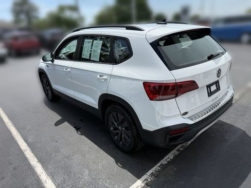 Certified 2022 Volkswagen Taos S AWD/4WD image 5