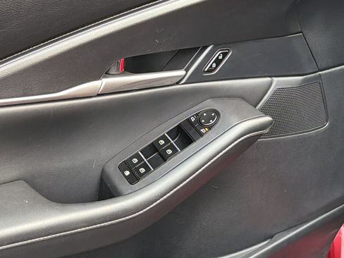 Certified 2023 MAZDA CX-30 AWD 2.5 S w/ Select Package image 11