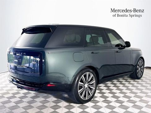 Used 2023 Land Rover Range Rover SE AWD/4WD image 7
