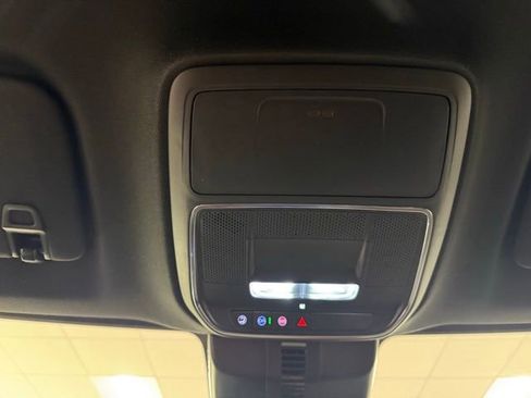 New 2026 Chevrolet Traverse RS image 22