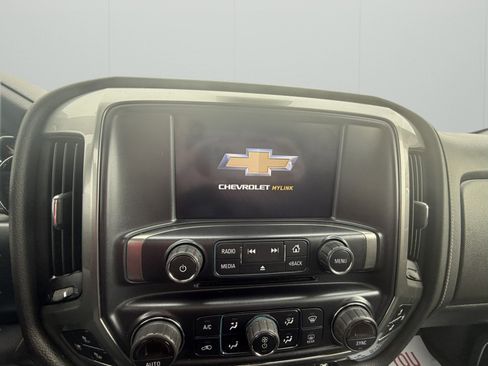 Used 2018 Chevrolet Silverado 1500 LTZ w/ LTZ Plus Package AWD/4WD image 12
