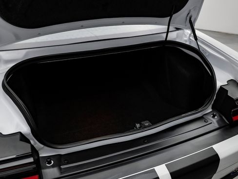 Used 2023 Dodge Challenger SRT Hellcat w/ Driver Convenience Group image 93