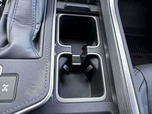 Used 2025 Lexus GX 550 image 48