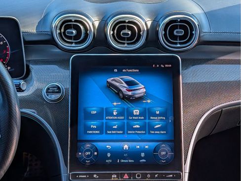 Used 2024 Mercedes-Benz CLE 300 4MATIC Coupe image 22