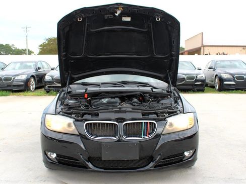 Used 2011 BMW 328i xDrive Sedan image 25