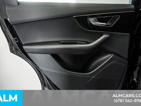 Used 2025 Audi Q7 3.0T Premium image 56