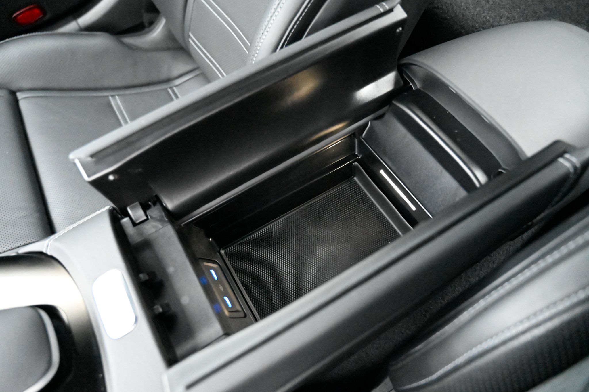 Used 2024 Mercedes-Benz AMG GT 55 image 31