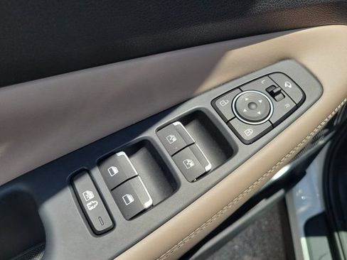 Certified 2023 Hyundai Santa Fe Limited FWD image 20