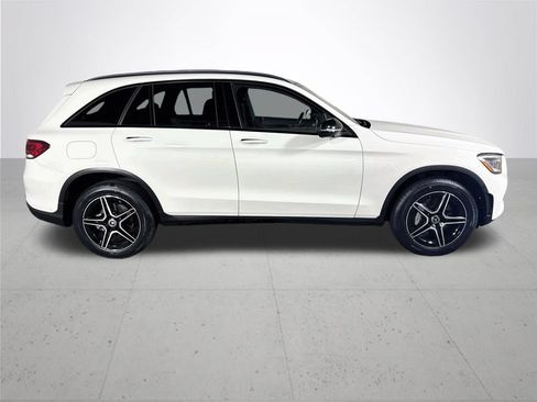 Used 2022 Mercedes-Benz GLC 300 4MATIC image 5