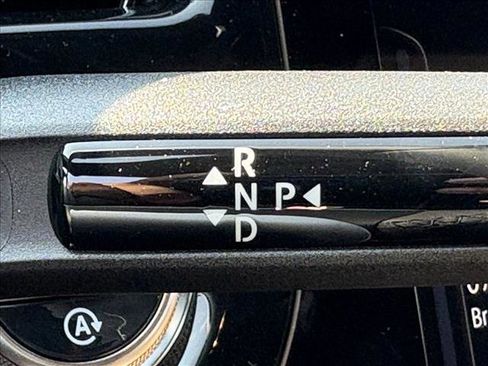 New 2026 Mercedes-Benz E 350 4MATIC Sedan image 10