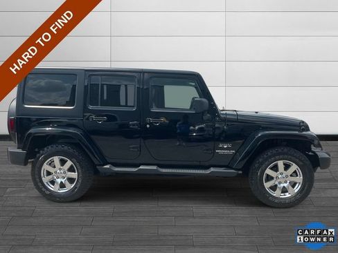 Certified 2017 Jeep Wrangler Unlimited Sahara w/ Max Tow Package AWD/4WD image 2