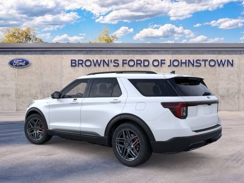 New 2026 Ford Explorer ST-Line w/ ST-Line Street Pack AWD/4WD image 4