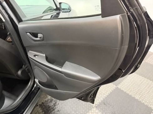 Used 2023 Hyundai Kona SE w/ Cargo Package AWD/4WD image 41
