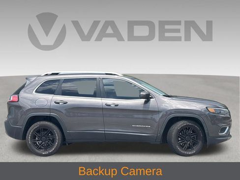 Used 2019 Jeep Cherokee Limited FWD image 5