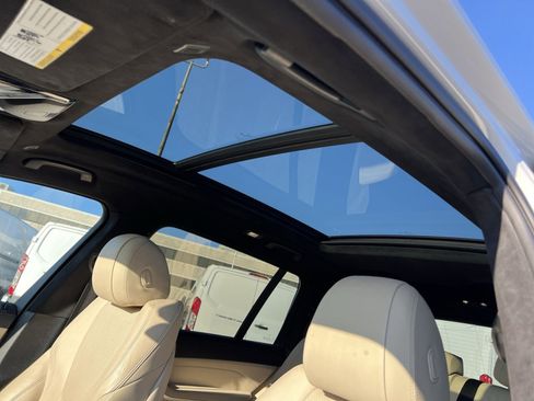 Used 2022 BMW X7 xDrive40i image 24