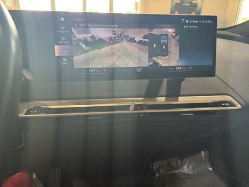 Used 2022 BMW iX xDrive50 w/ Premium Package image 19