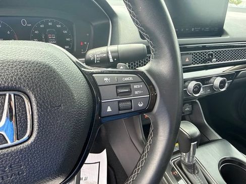 Used 2024 Honda Civic Touring image 30