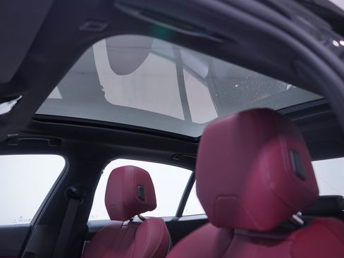 New 2026 BMW 550e xDrive w/ Premium Package image 8