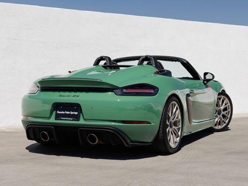 Certified 2024 Porsche 718 Boxster Spyder RS RWD image 7
