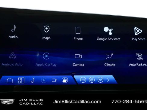 Used 2024 Cadillac Lyriq Luxury w/ LPO, Floor Liner Package image 15