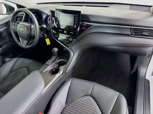 Certified 2024 Toyota Camry SE image 30