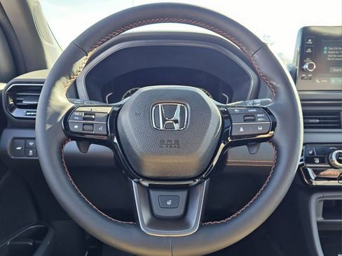 New 2025 Honda Pilot TrailSport image 28