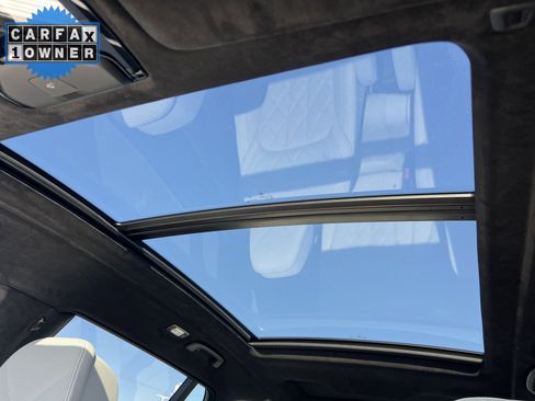 Used 2024 BMW X7 xDrive40i image 28