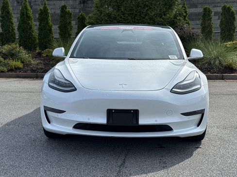 Used 2019 Tesla Model 3 Standard Range Plus RWD image 3