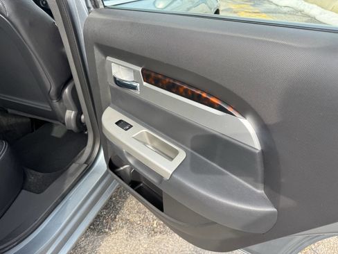 Used 2009 Chrysler Sebring Limited image 14