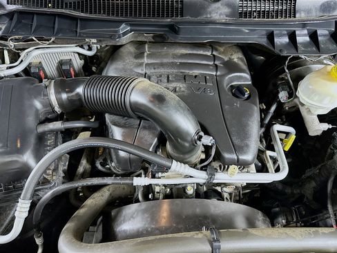 Used 2017 RAM 1500 Sport w/ Premium Sound Group image 32