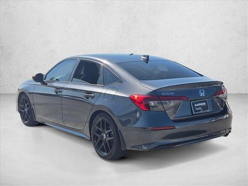 Used 2022 Honda Civic Sport image 7