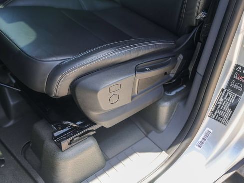 Used 2025 INEOS Grenadier Station Wagon AWD/4WD image 9