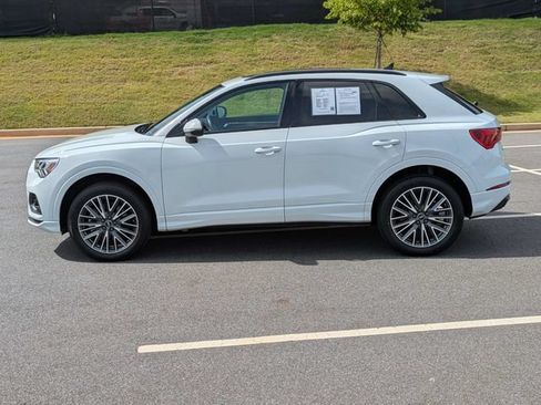 Used 2023 Audi Q3 2.0T Premium w/ Convenience Package AWD/4WD image 7