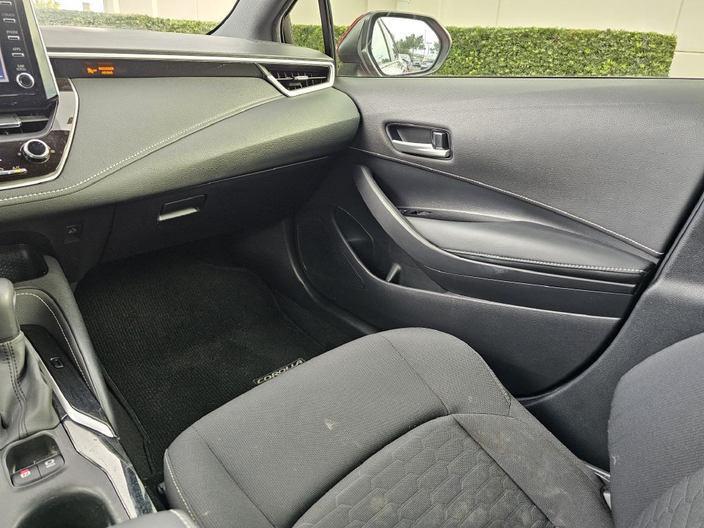 Used 2019 Toyota Corolla SE FWD image 14