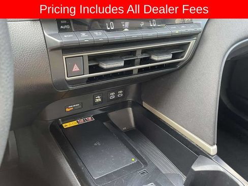 Used 2025 Toyota Camry LE FWD image 33