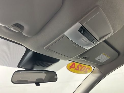 Used 2024 Nissan Sentra SV image 24