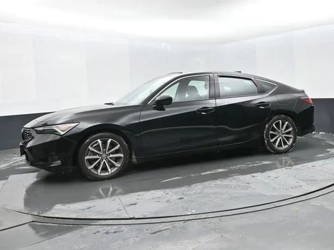 Used 2024 Acura Integra 1.5T Hatchback Sedan 4D image 5