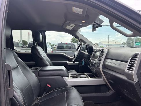 Used 2017 Ford F350 Lariat AWD/4WD image 13